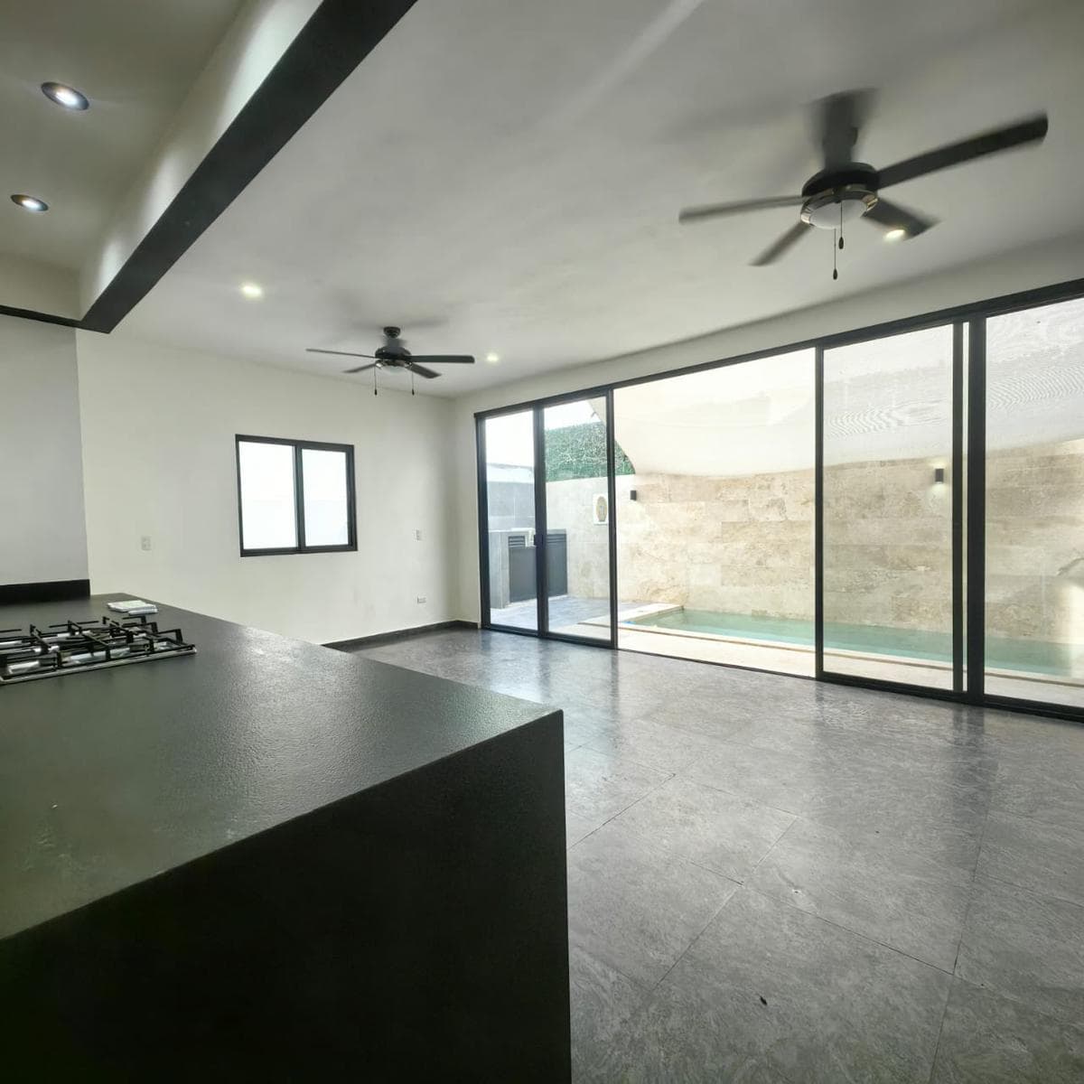 House for Rent, 4 Bedrooms, SWIMMING POOL, Aqua Residencial, Av. Huayacán, Cancún