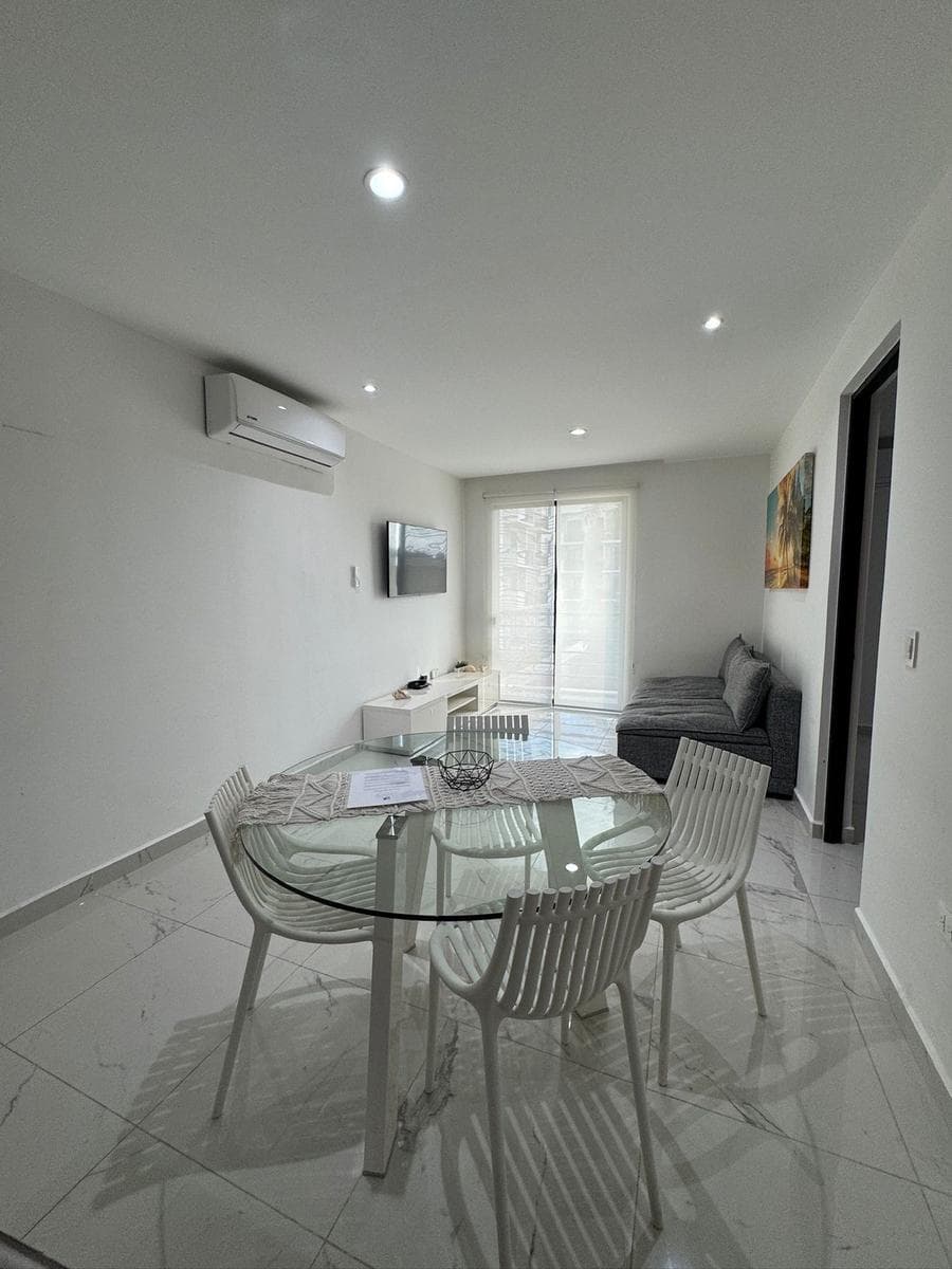 Apartment for Rent, 2 bedrooms, 2 bathrooms, amenities, Residencial Astoria, Huayacan, Cancún