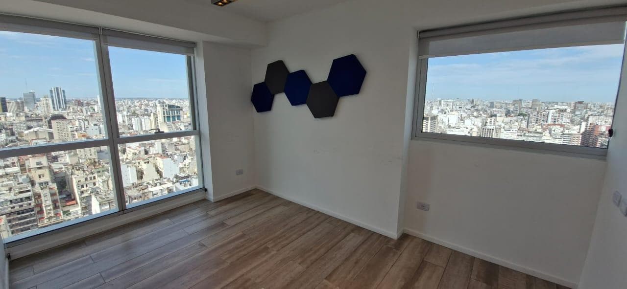 OFFICE FOR RENT IN TORRE BELLINI ESMERALDA