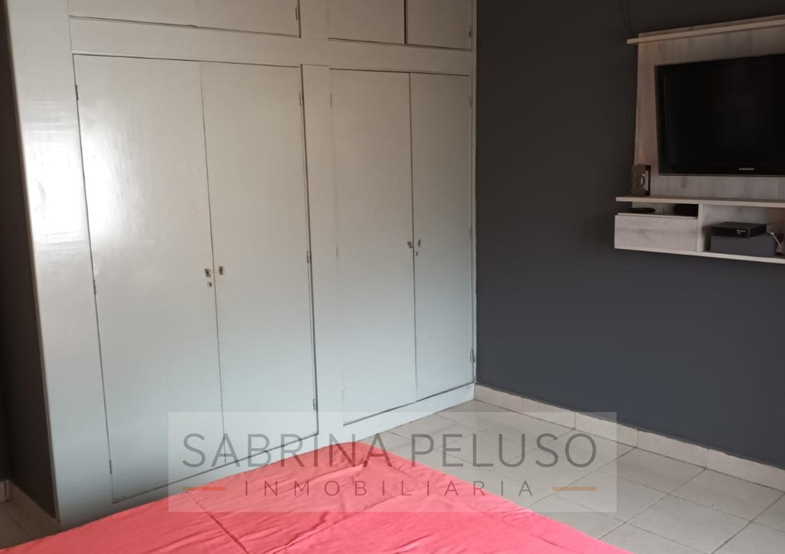 House for Sale in Moreno