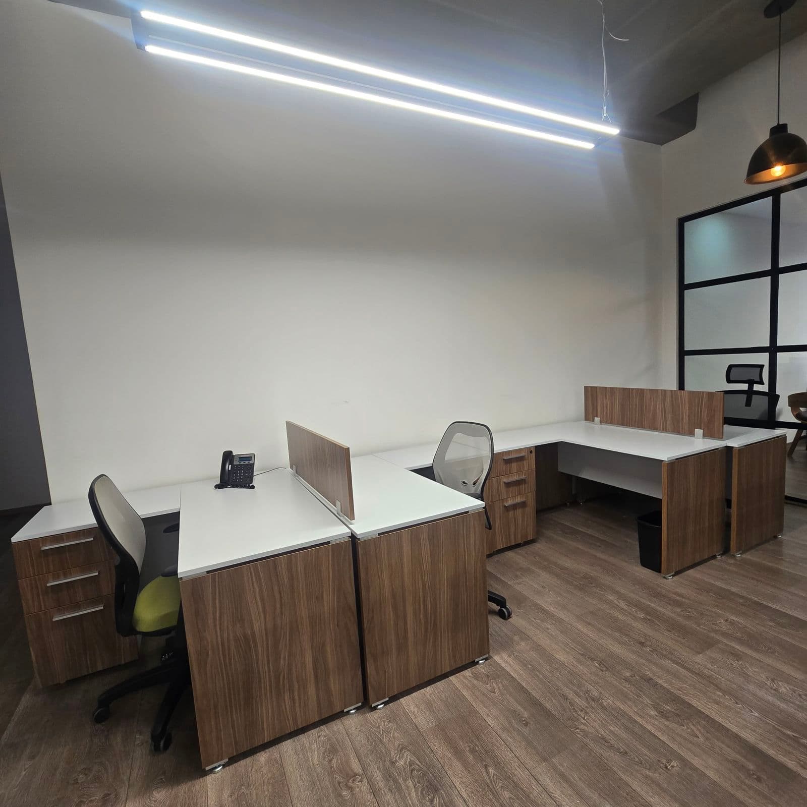 Office - Paseo de las Lomas