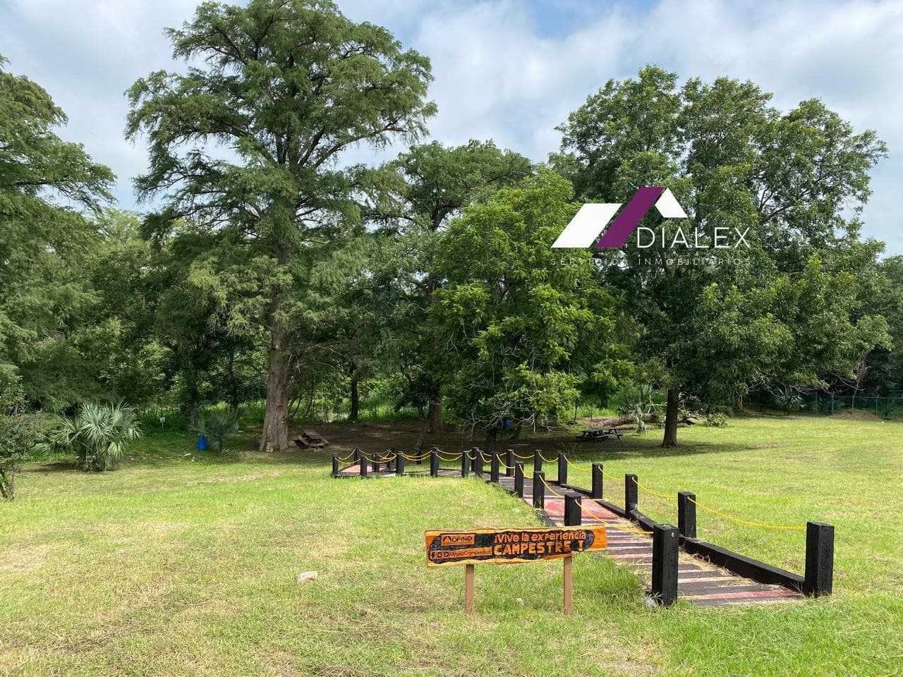 FOR SALE: 1,002 M2 Lot in the HACIENDA DEL CIELO Subdivision, Cadereyta-Allende Corridor