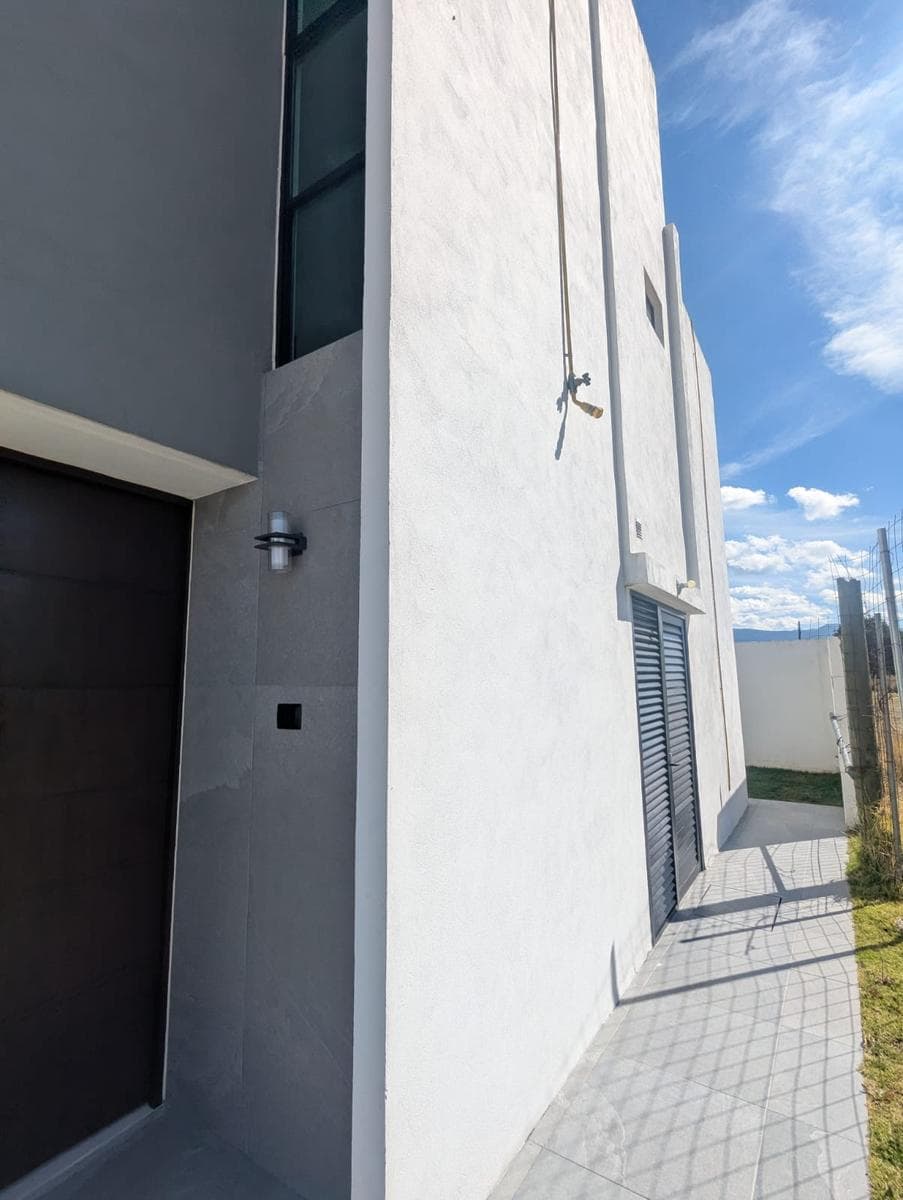 House for Sale in Ocoyoacac, State of Mexico