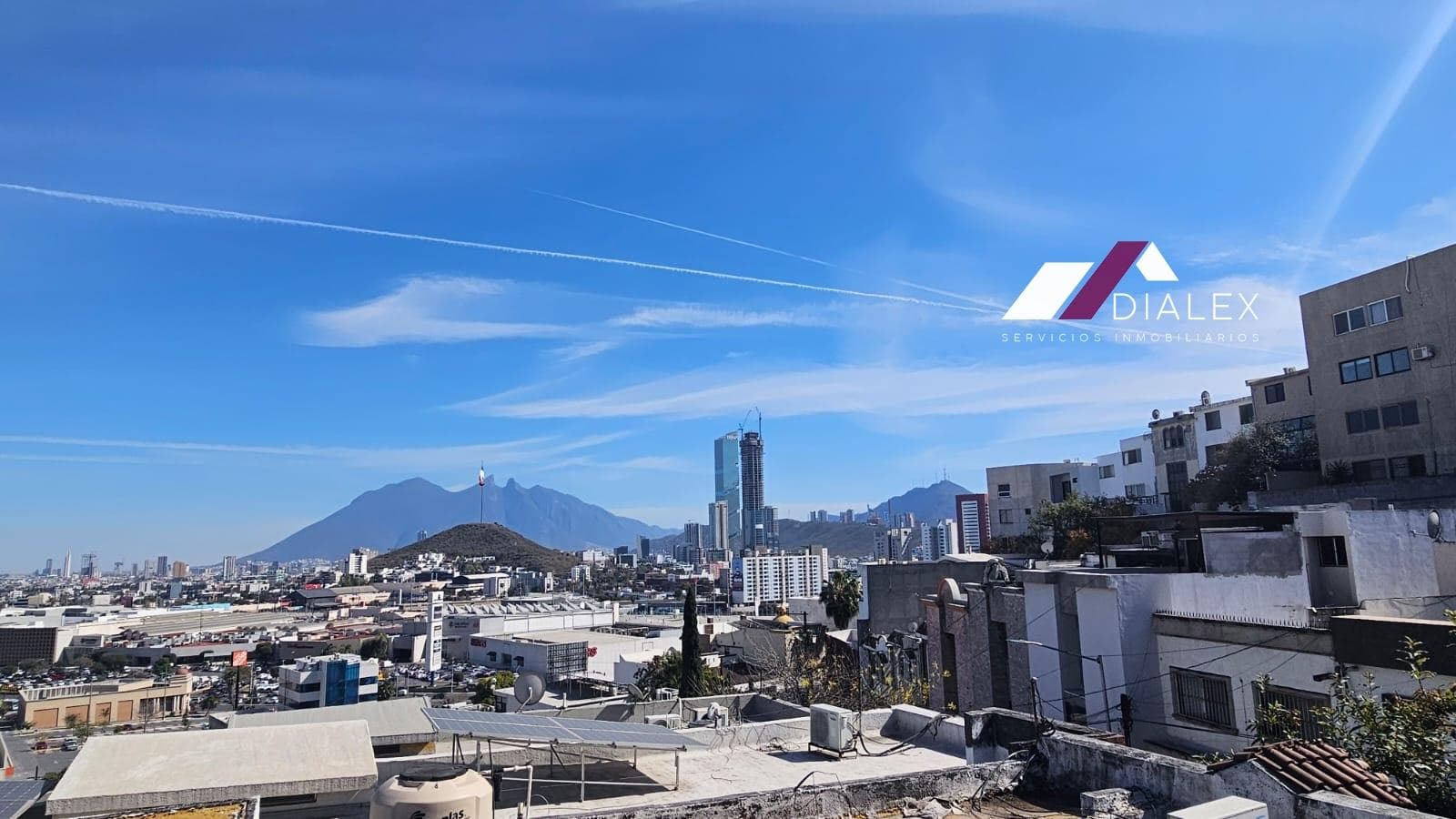 FOR SALE: 457 m² House in COLINAS DE SAN JERÓNIMO, Monterrey - 4 Levels, 5 Bedrooms, and 6½ Bathrooms