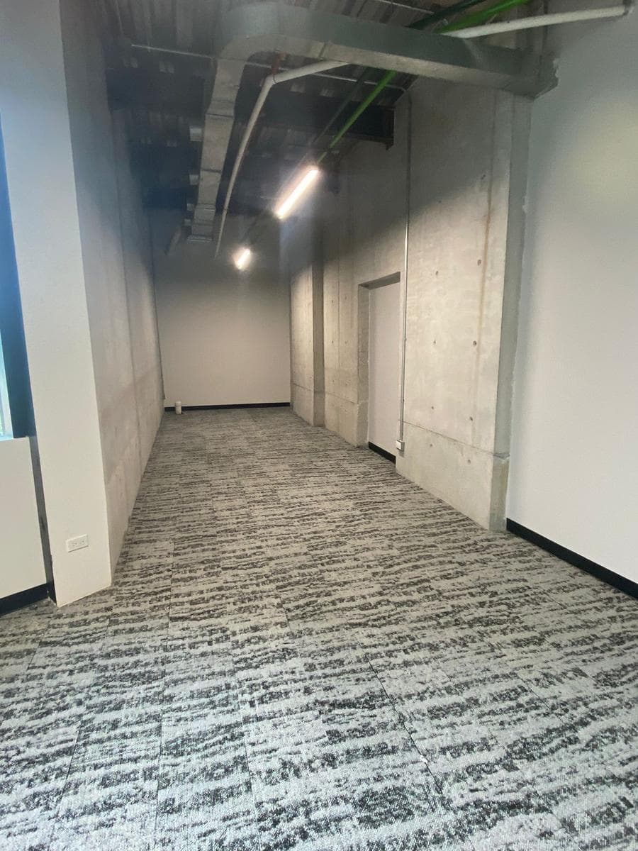 FULLY EQUIPPED OFFICE FOR RENT