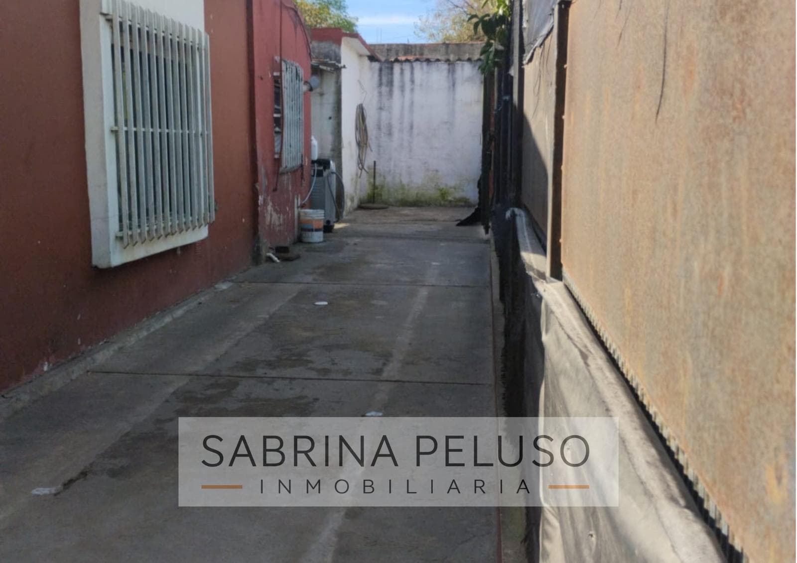 House in Moreno