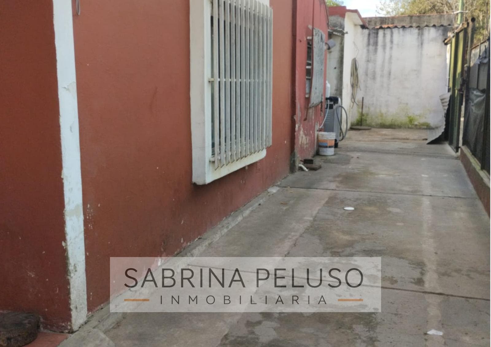 House in Moreno