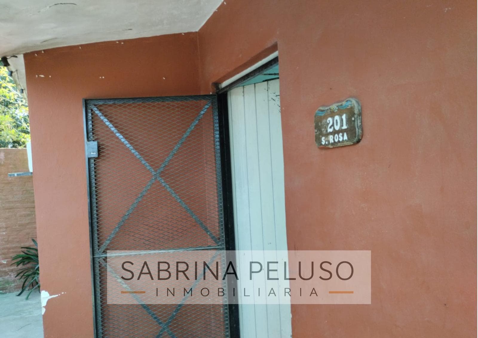 House in Moreno