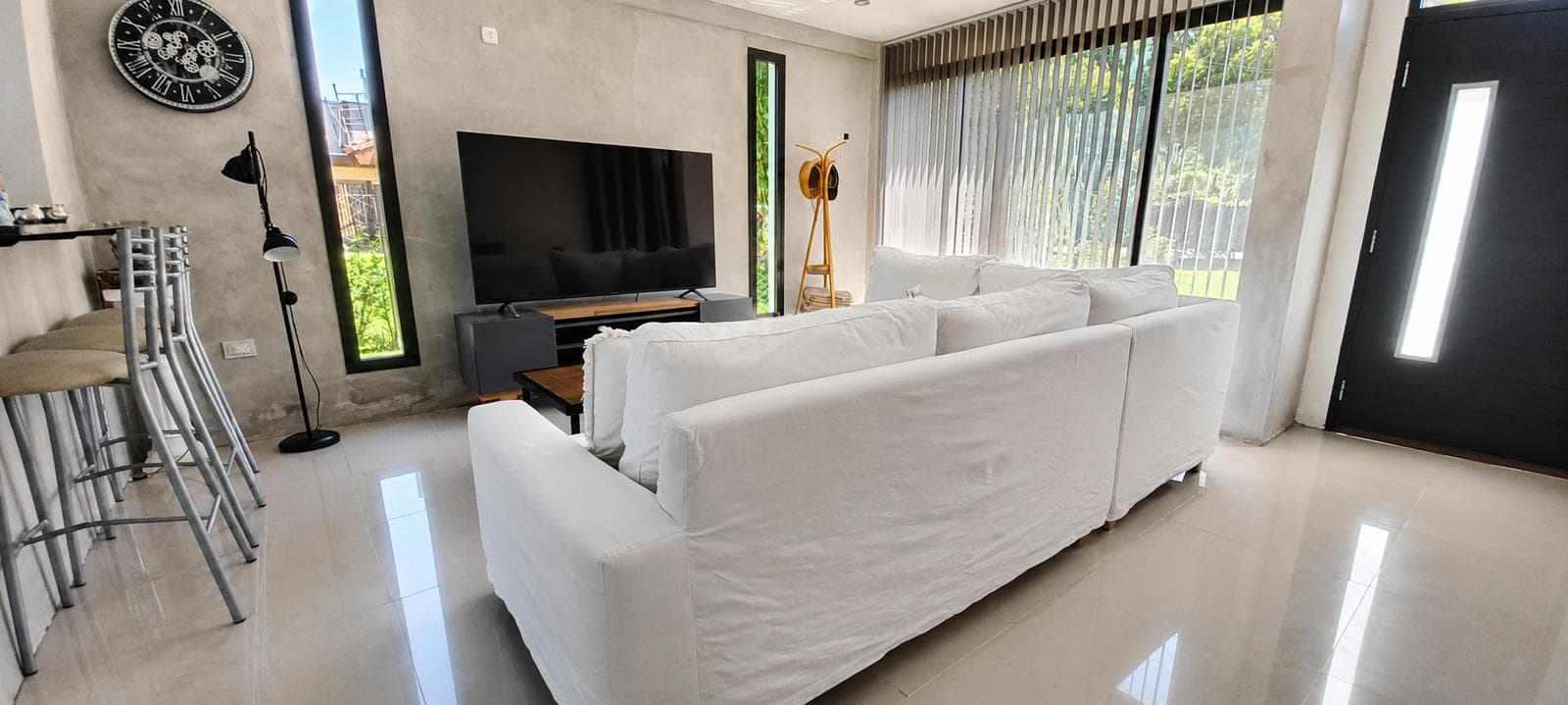 House for sale, 5 rooms, Las Brisas neighborhood, Pilar