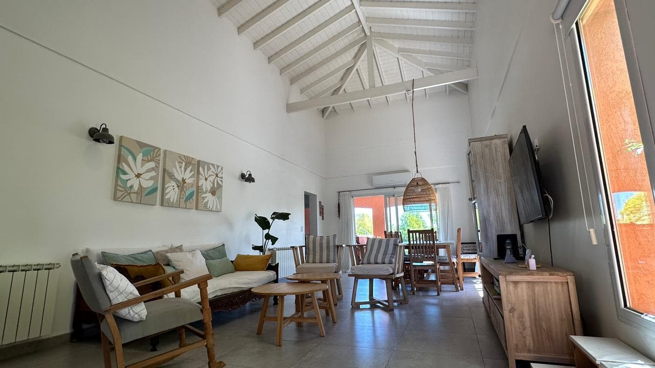 House for Sale, 1 Story, Araucarias Neighborhood, Puertos
