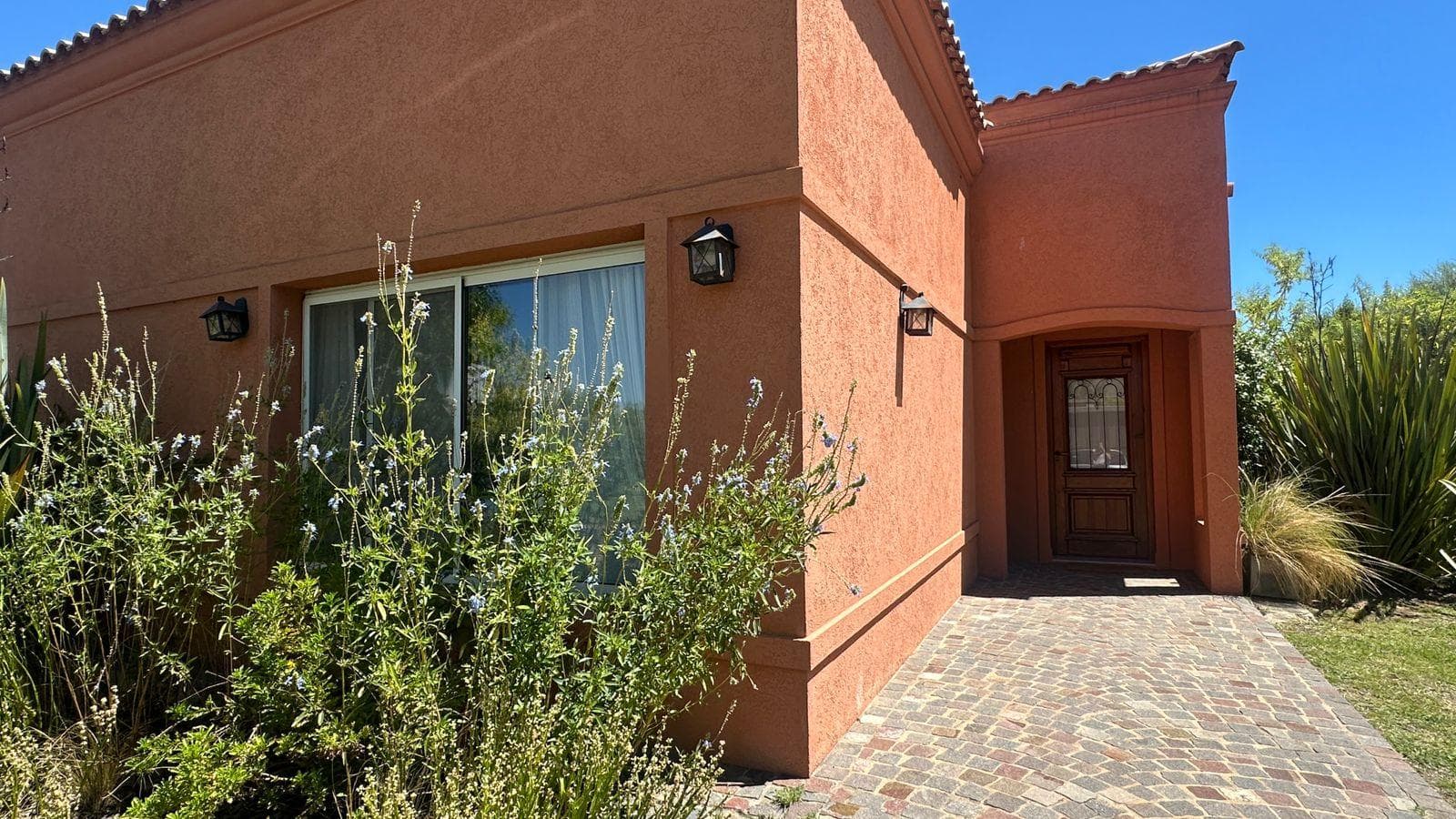 House for Sale, 1 Story, Araucarias Neighborhood, Puertos