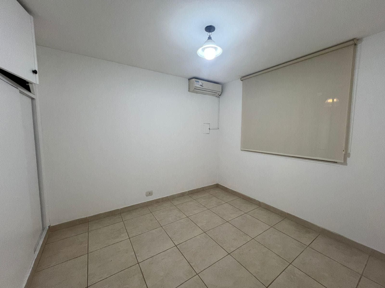 HOUSE FOR SALE – NEW VILLA
