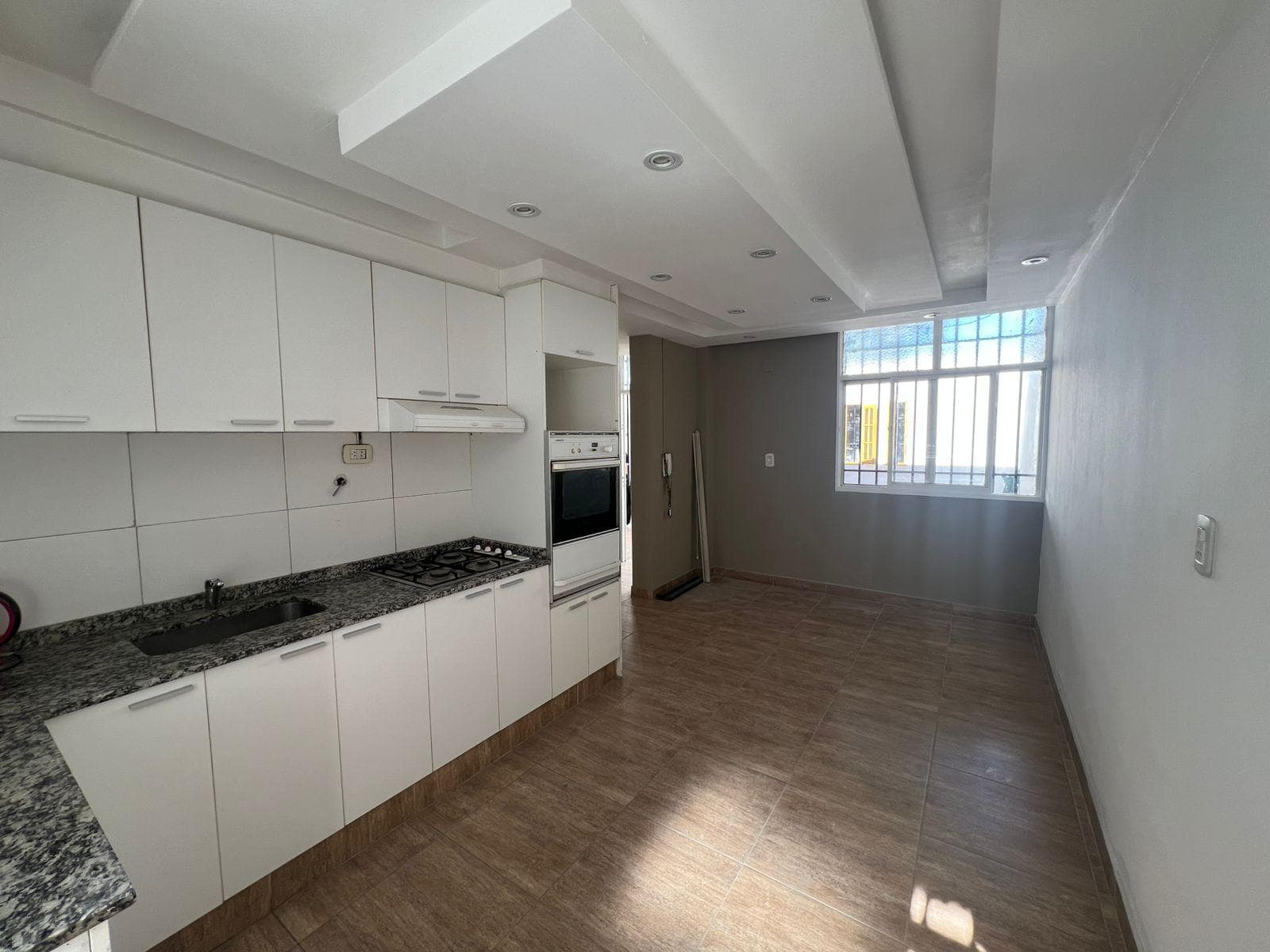 HOUSE FOR SALE – NEW VILLA