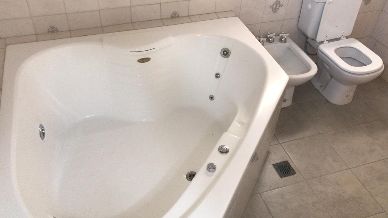 HOUSE FOR SALE – NEW VILLA