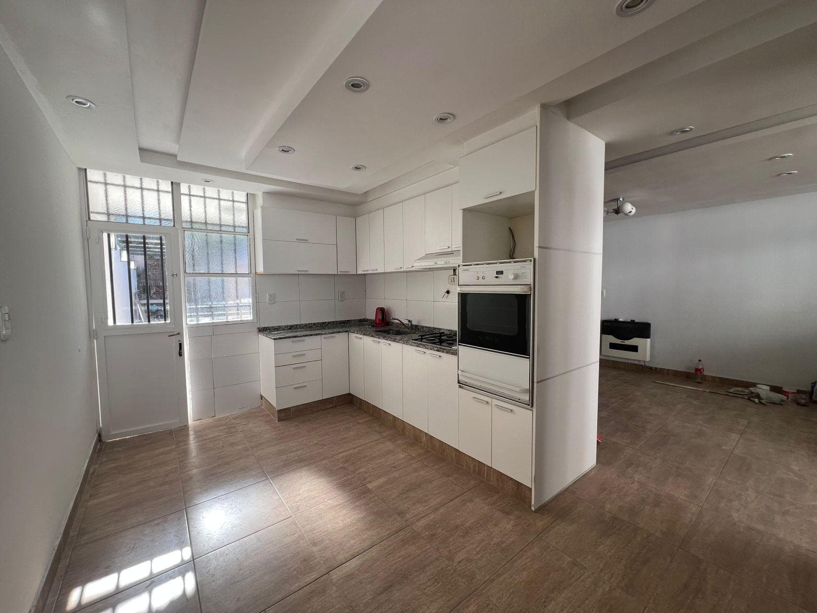 HOUSE FOR SALE – NEW VILLA