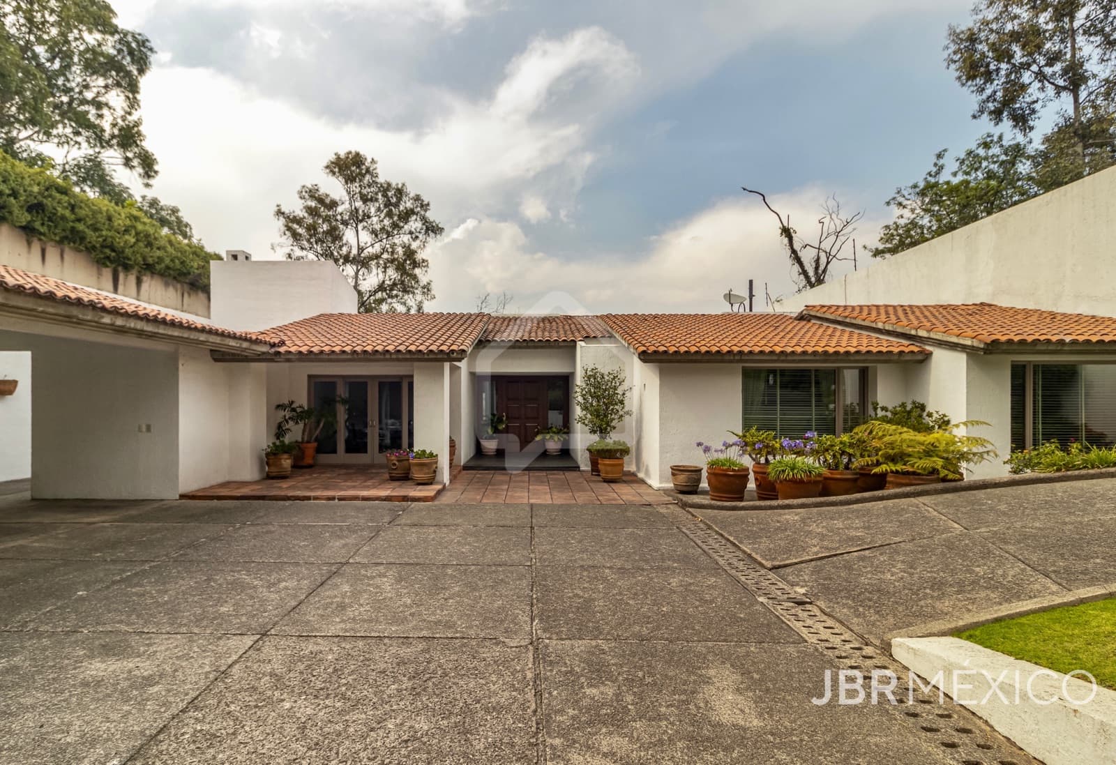 House for Sale in Lomas de Bezares