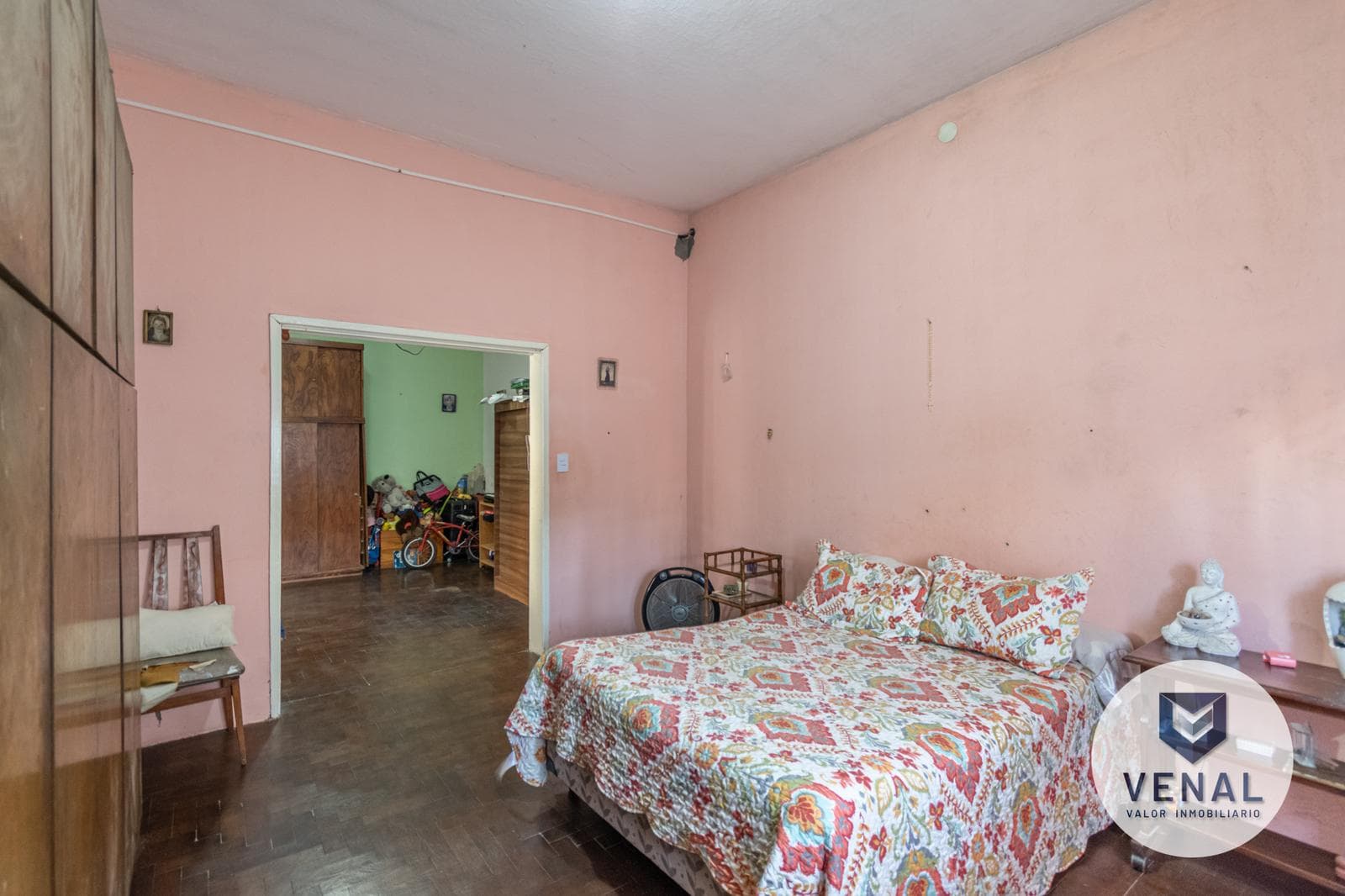 Apartment for sale on José León Suárez, 8 rooms, needs renovation, 2 stories, 4 bedrooms, multi-family home in Villa Ballester
