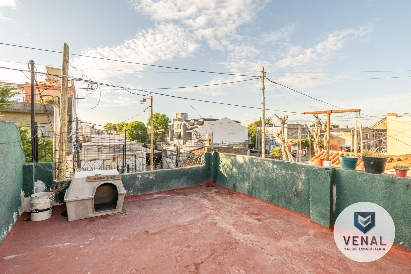Apartment for sale on José León Suárez, 8 rooms, needs renovation, 2 stories, 4 bedrooms, multi-family home in Villa Ballester