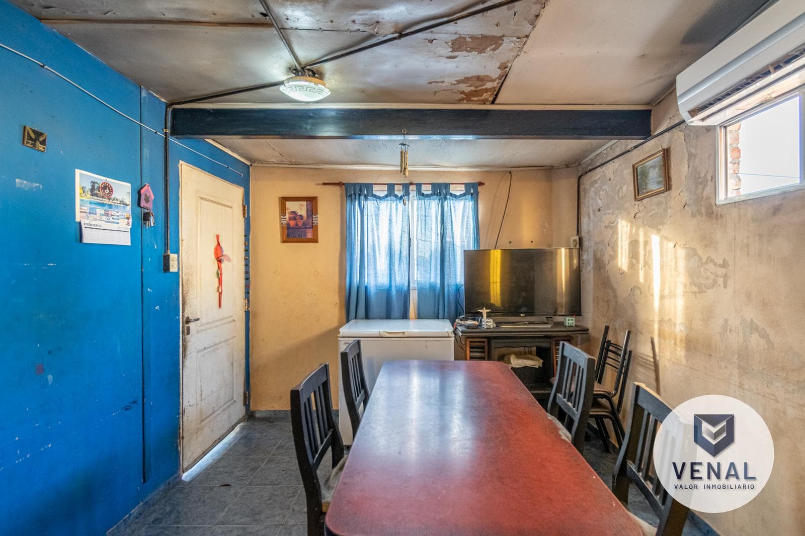 Apartment for sale on José León Suárez, 8 rooms, needs renovation, 2 stories, 4 bedrooms, multi-family home in Villa Ballester