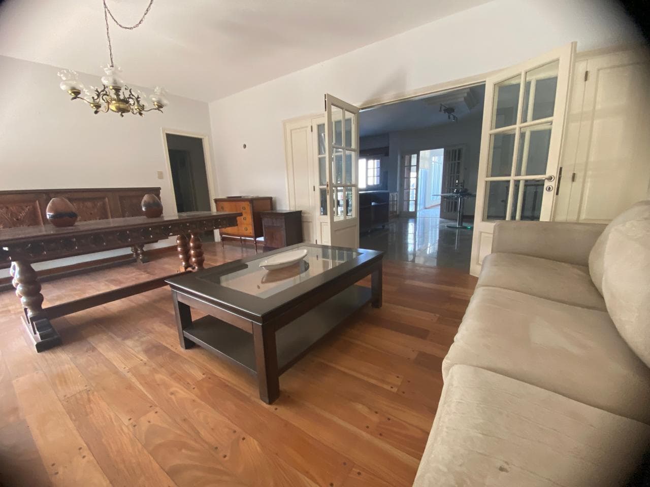 FOR SALE - 2-bedroom house with garage and yard in Arroyito