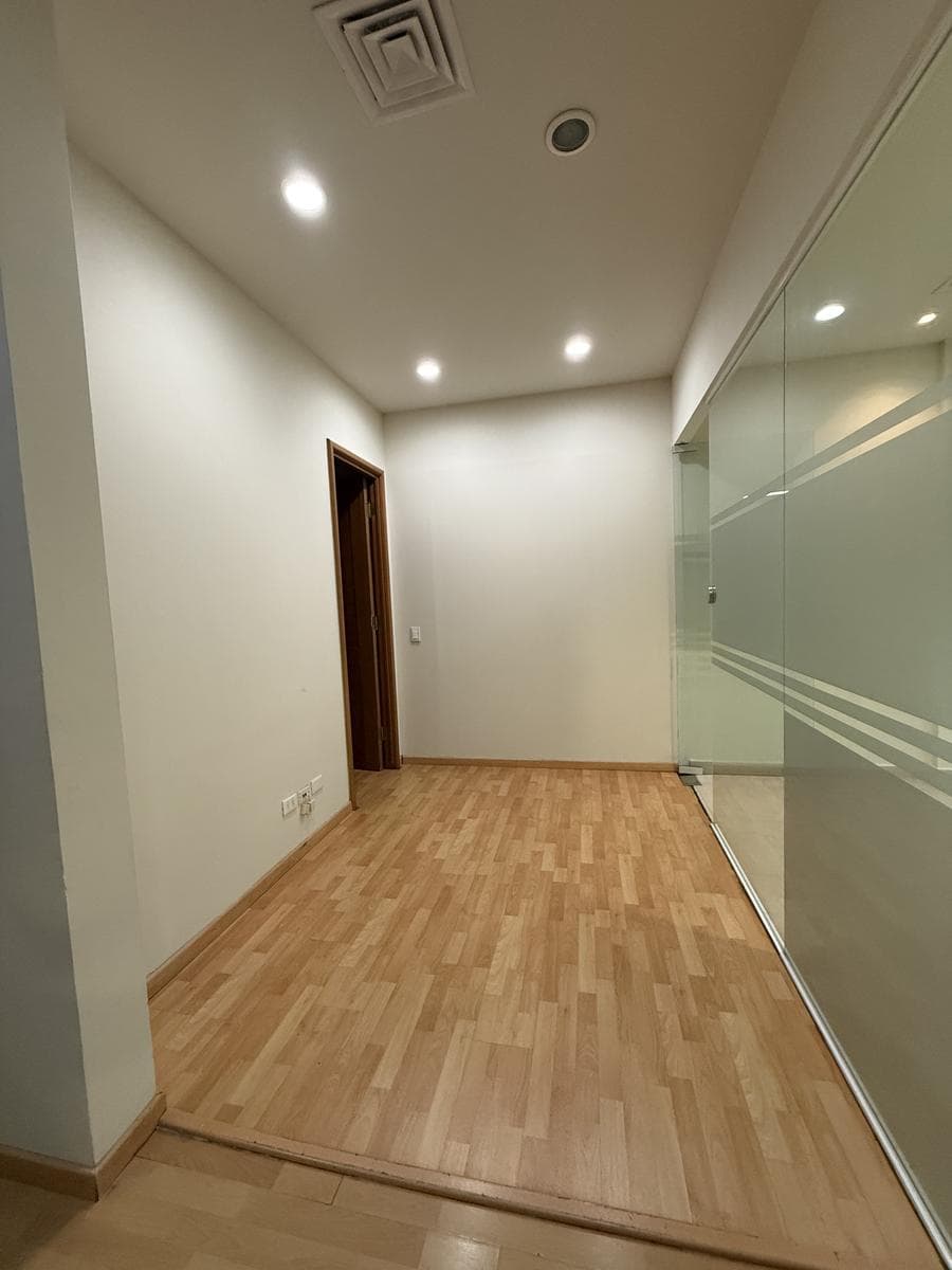 OFFICE FOR RENT IN VALLE