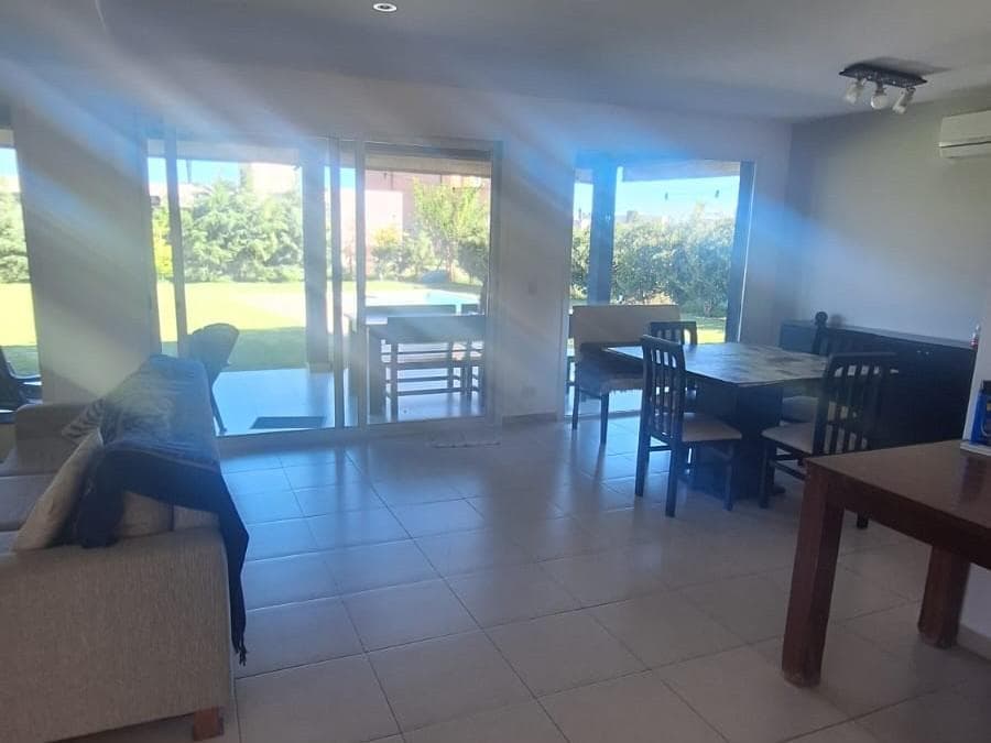 House for Rent in El Canton - North