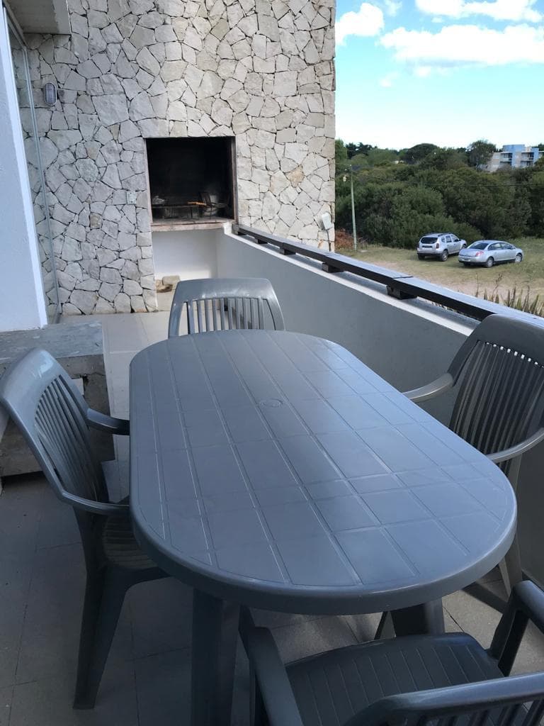Impeccable two-room apartment with amenities