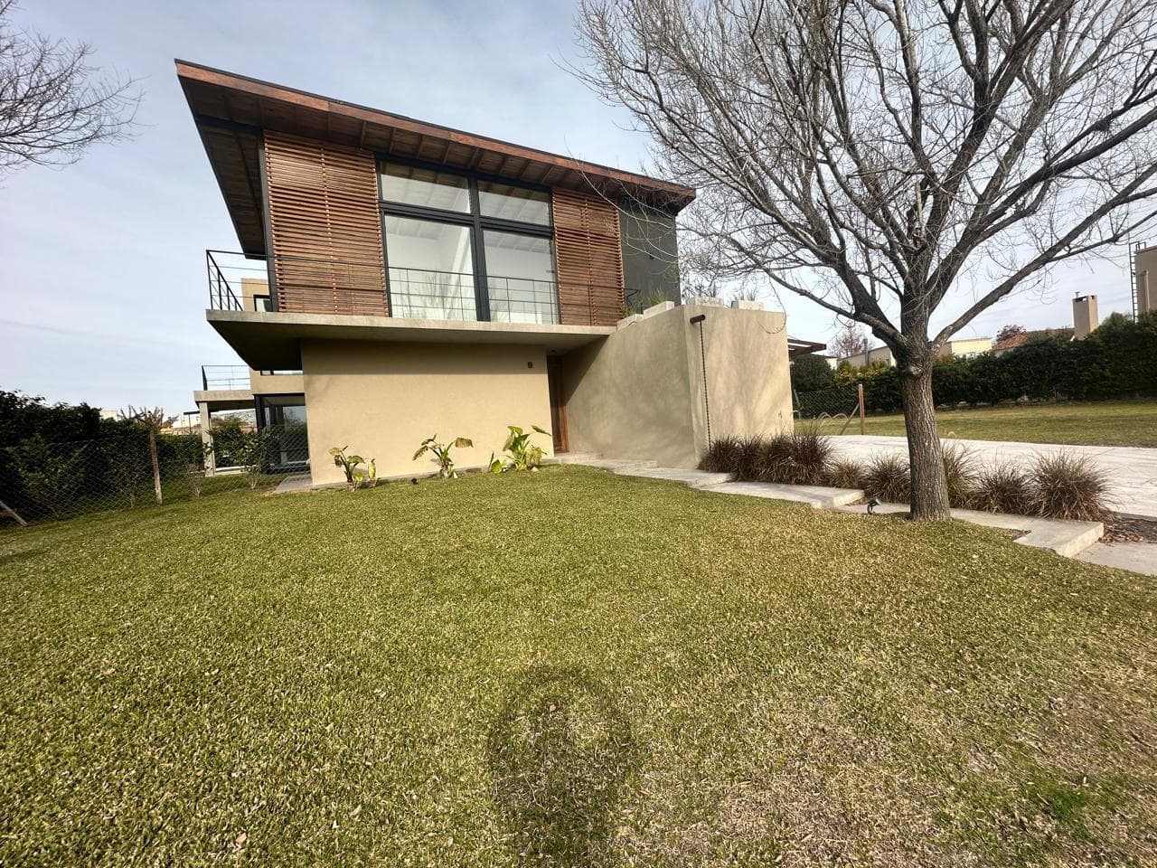 5-room house for sale, Ayres Plaza, Pilar