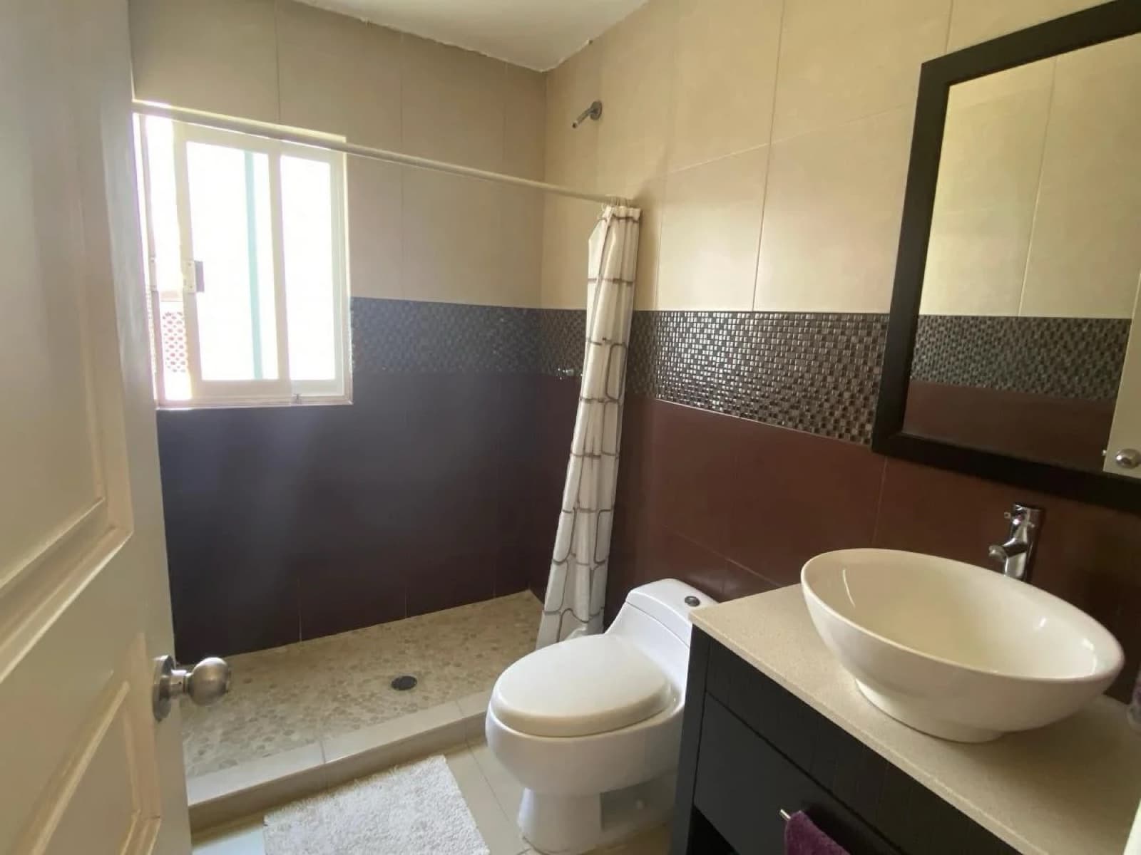 For sale: House in San Jerónimo Lidice, Magdalena Contreras, with garden.