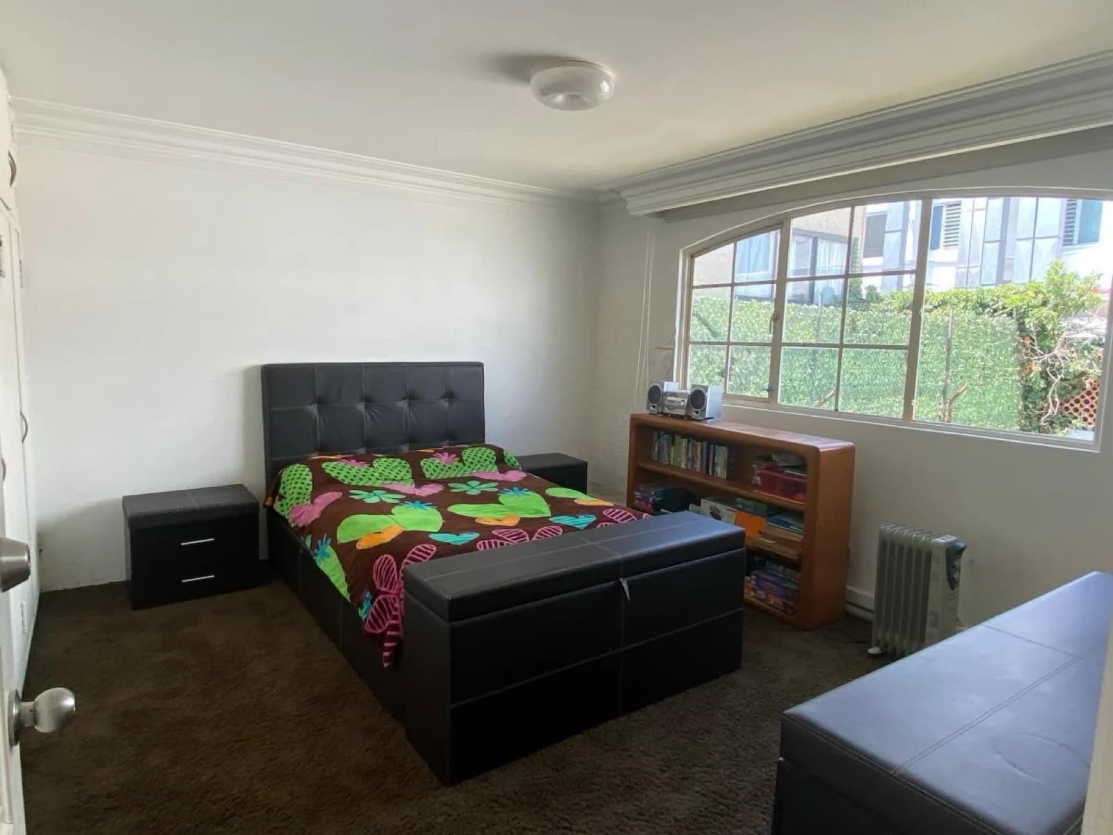 For sale: House in San Jerónimo Lidice, Magdalena Contreras, with garden.