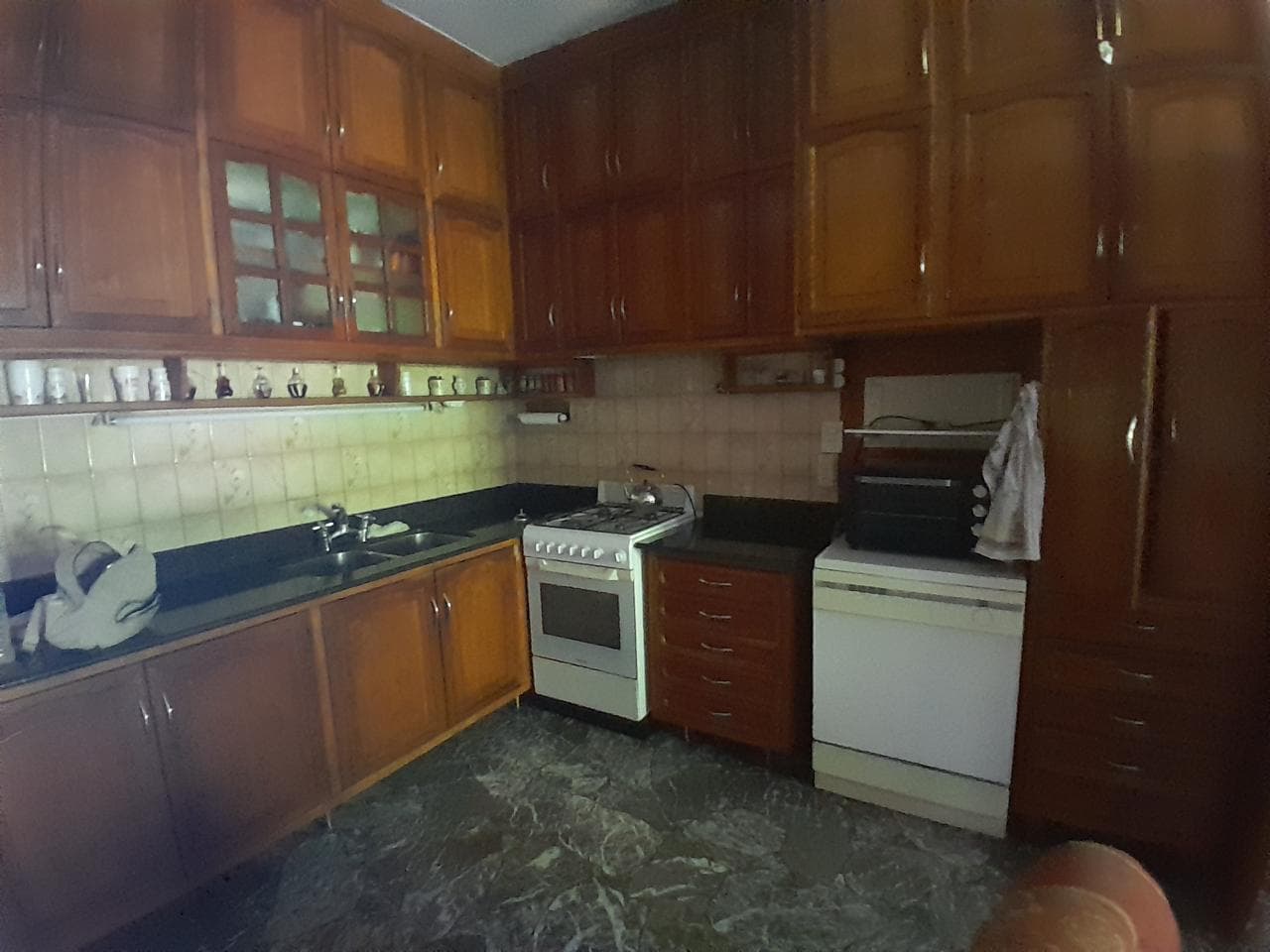 House for Sale with Commercial Space and Storage Area