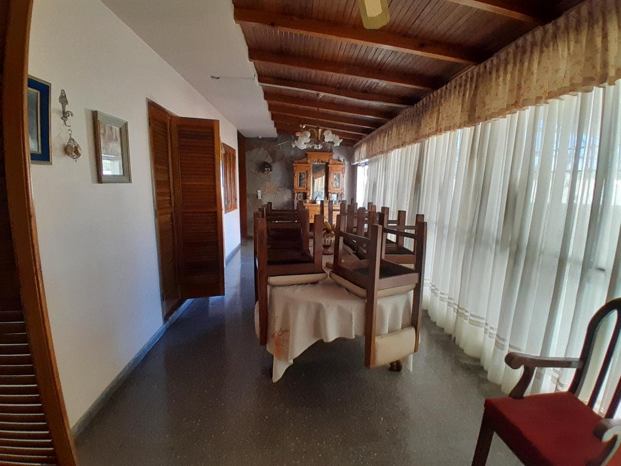 House for Sale with Commercial Space and Storage Area