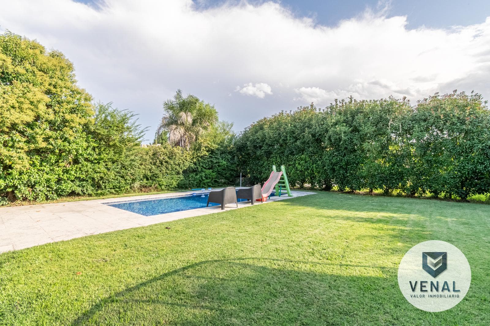 House for Sale in Santa Clara (Villanueva), Dique Luján Tigre: 6 Rooms, 3 Bedrooms, Garden, Pool