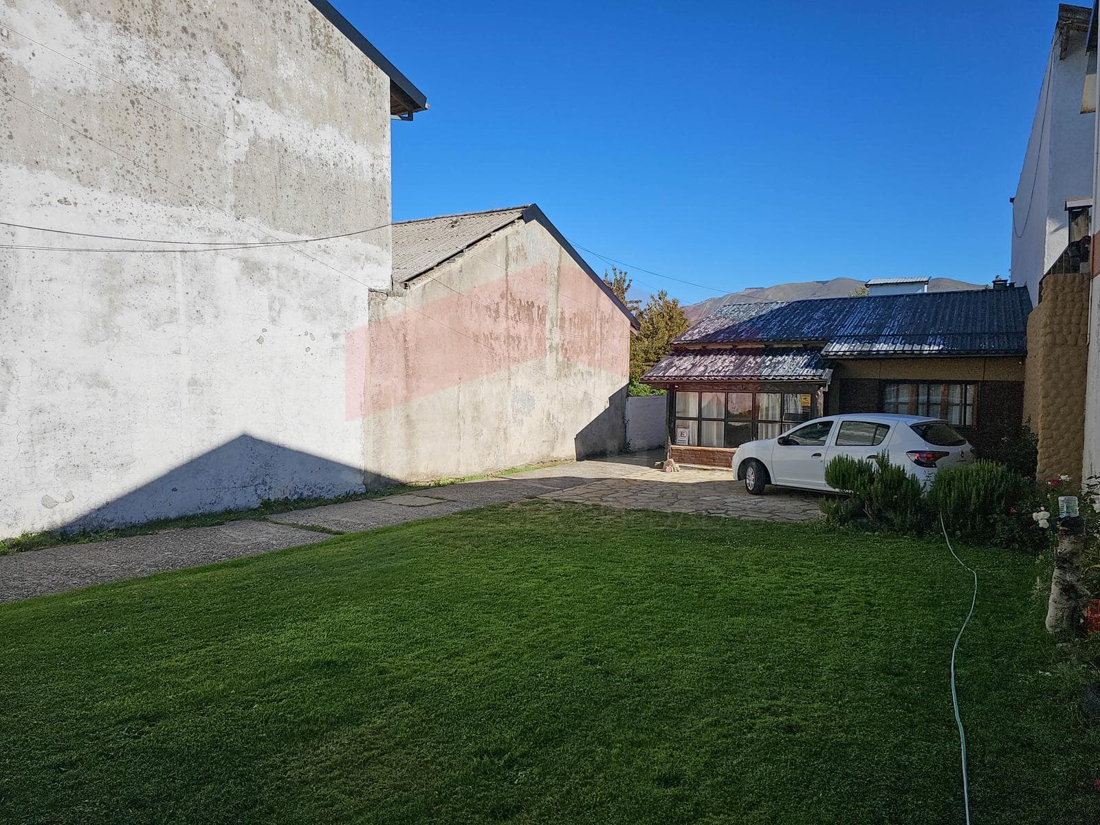 House for sale in the city center, 2 studio apartments - Bariloche