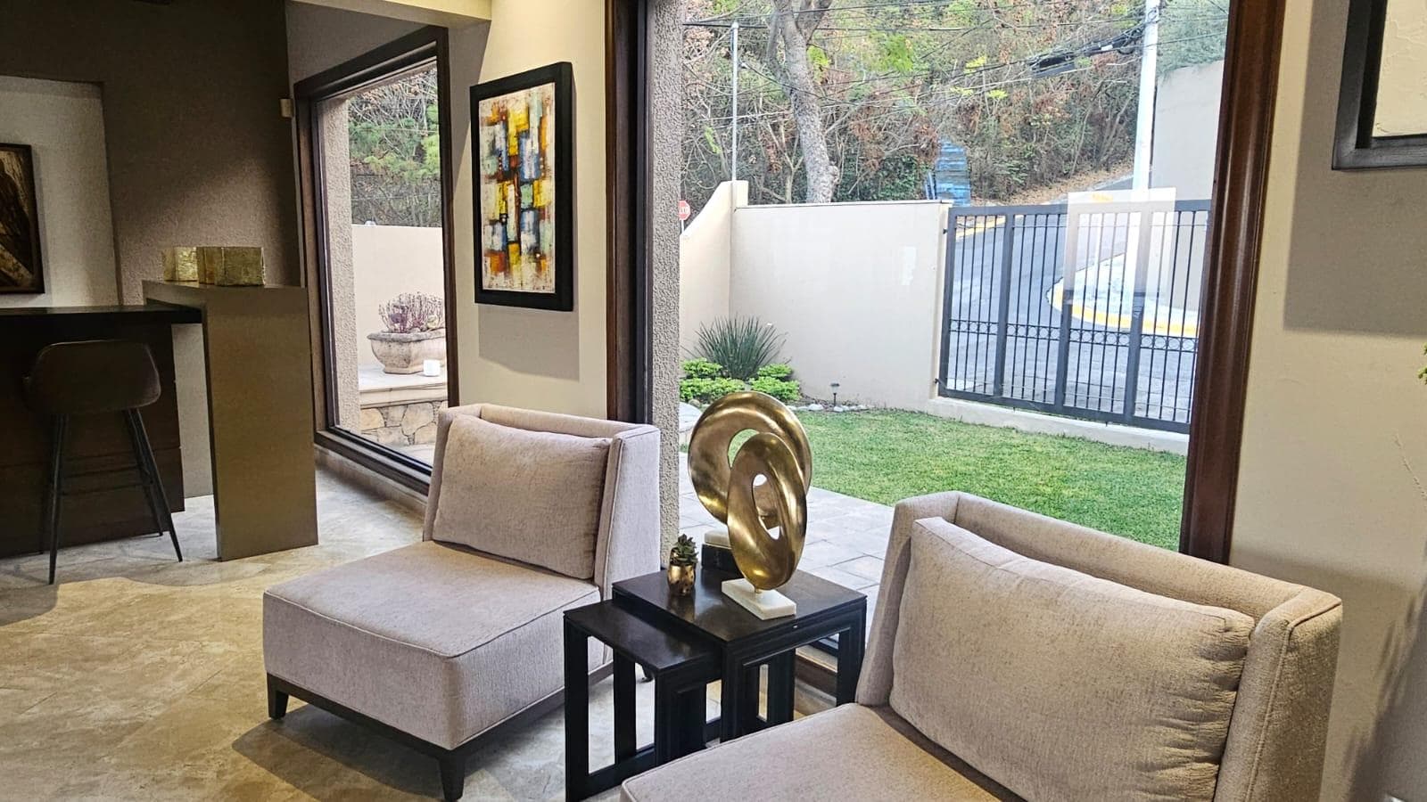 HOME FOR SALE IN VILLA MONTAÑA