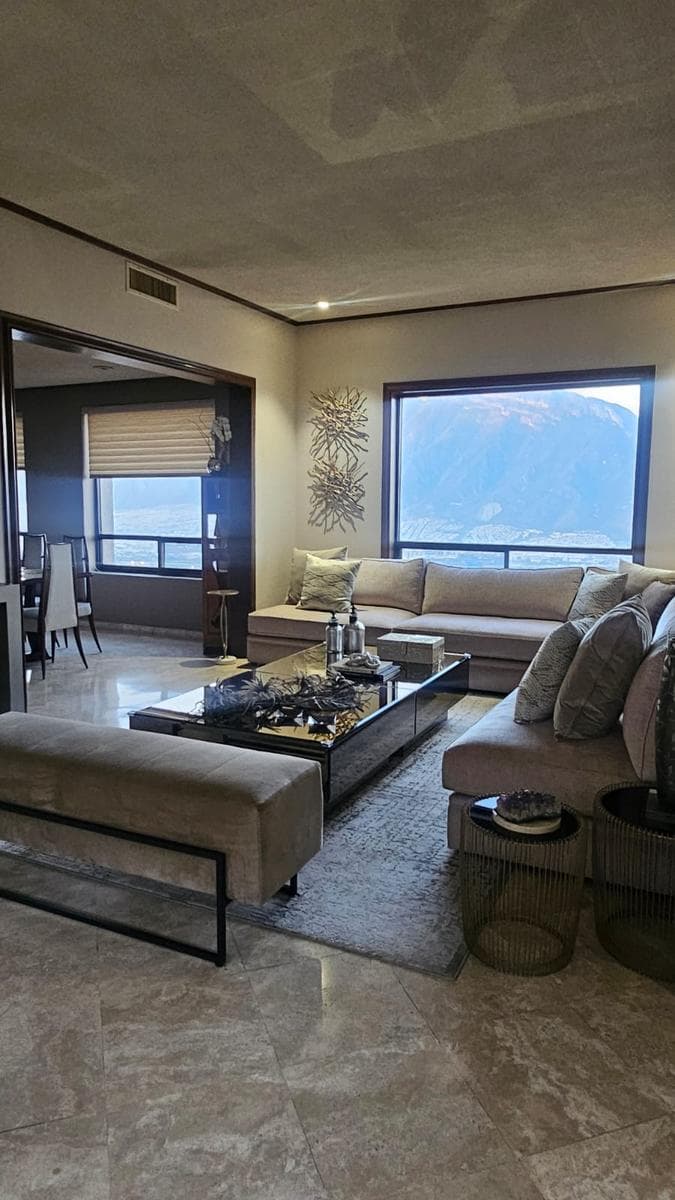 HOME FOR SALE IN VILLA MONTAÑA