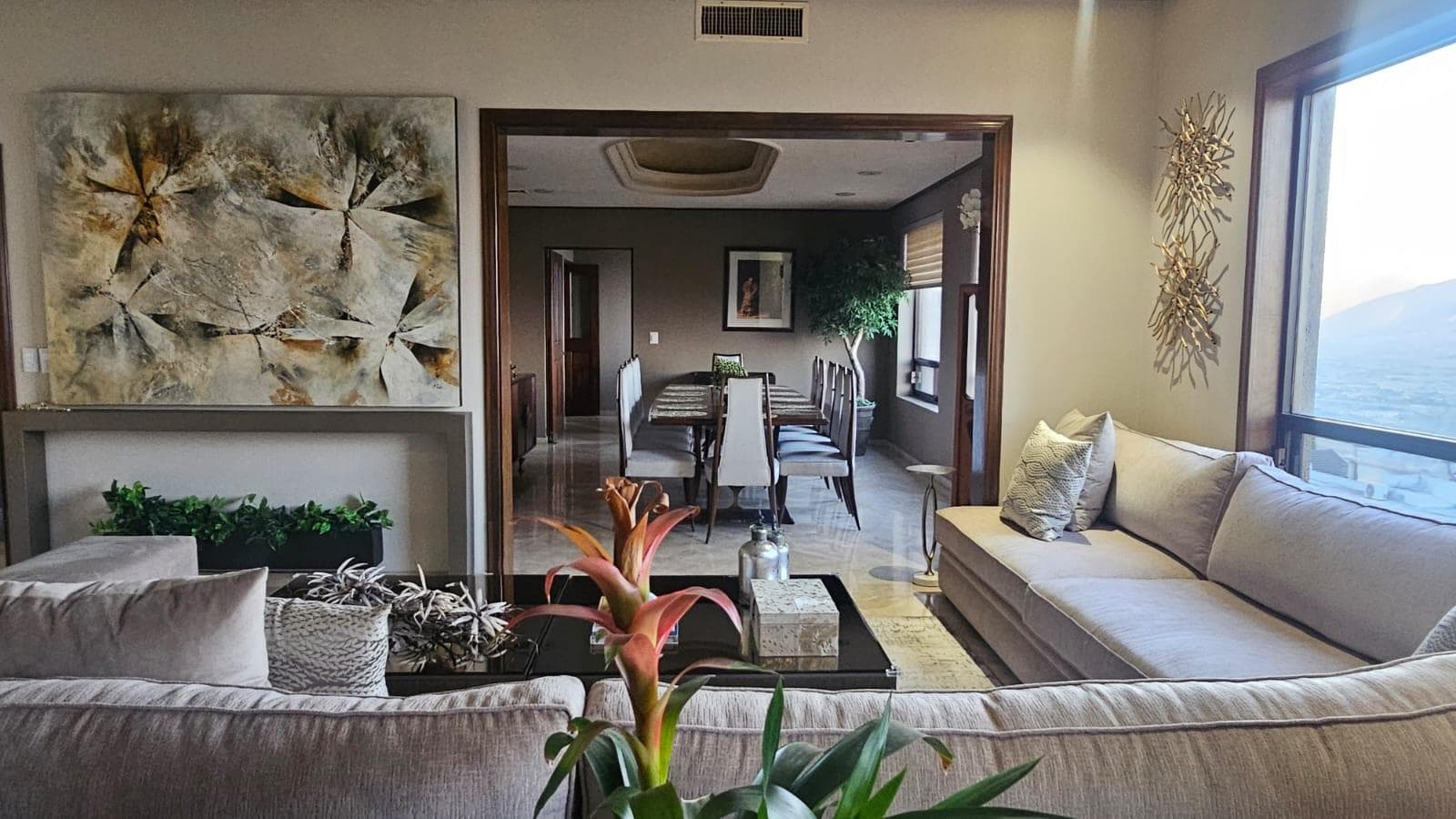 HOME FOR SALE IN VILLA MONTAÑA
