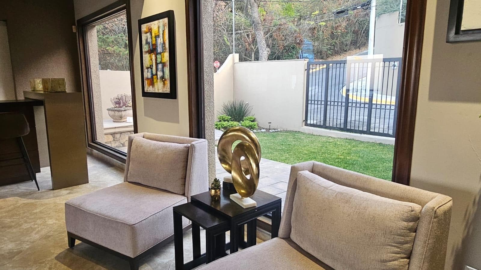 HOME FOR SALE IN VILLA MONTAÑA