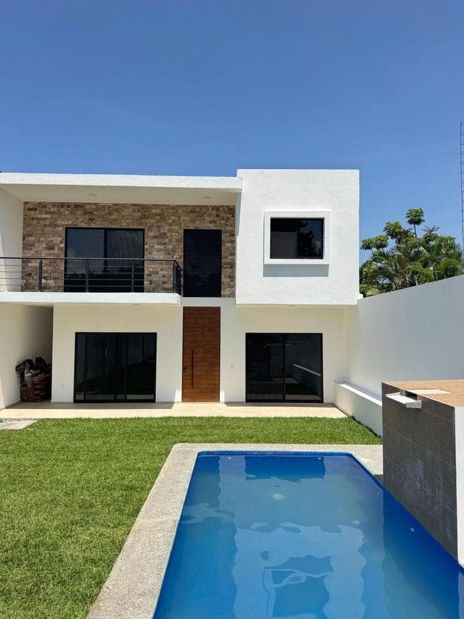 House for Sale in Burgos