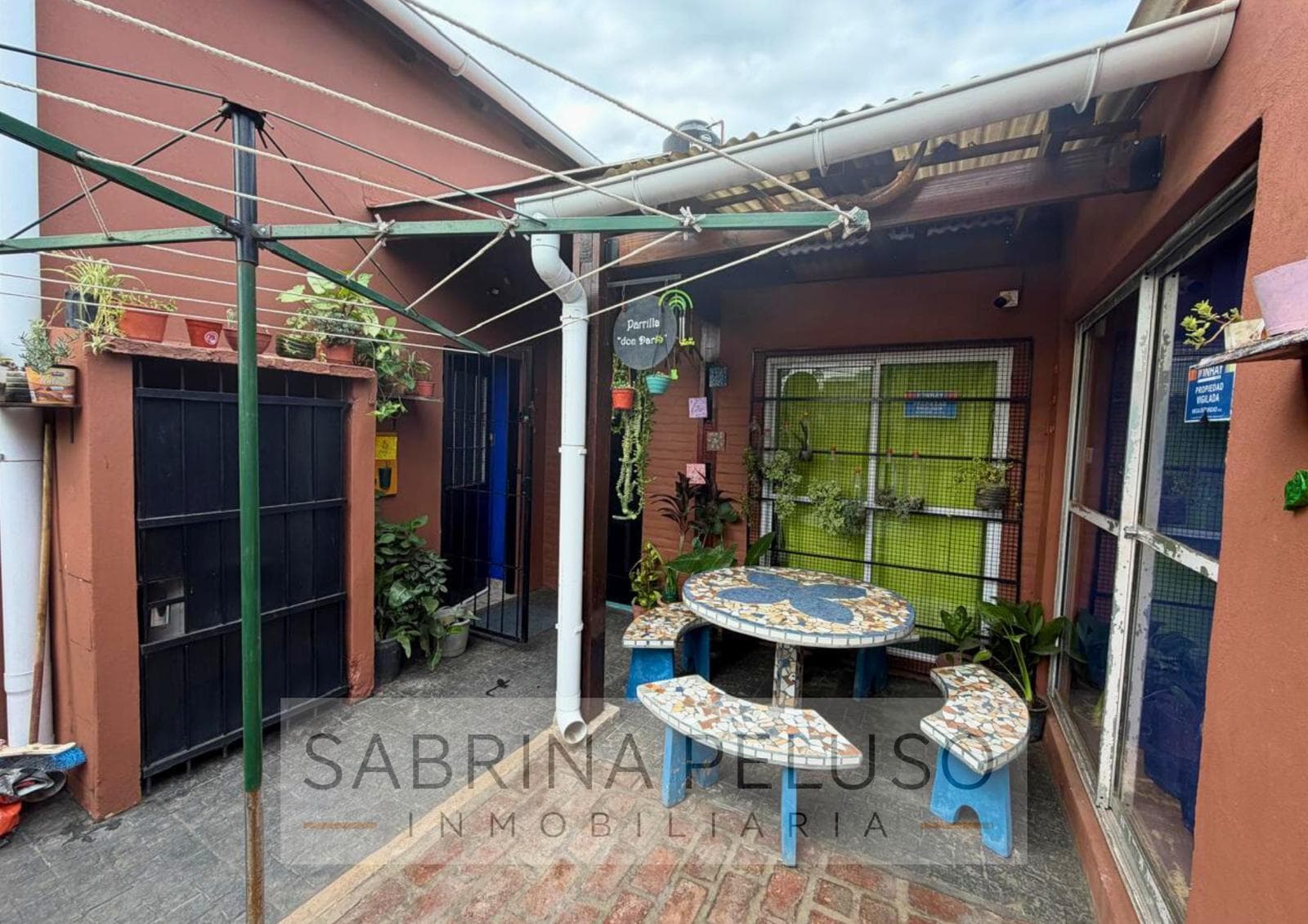 5-Room House for Sale - La Reja