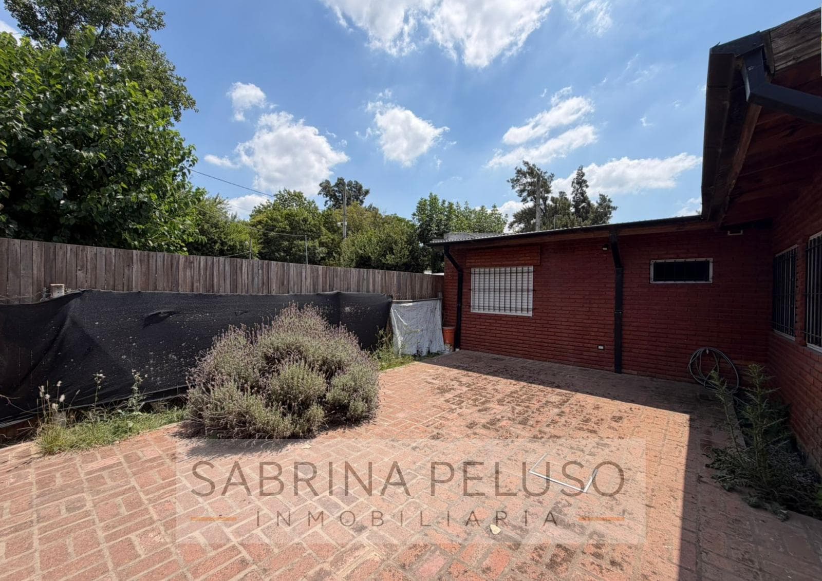 4-Bedroom House for Sale - Francisco Alvarez