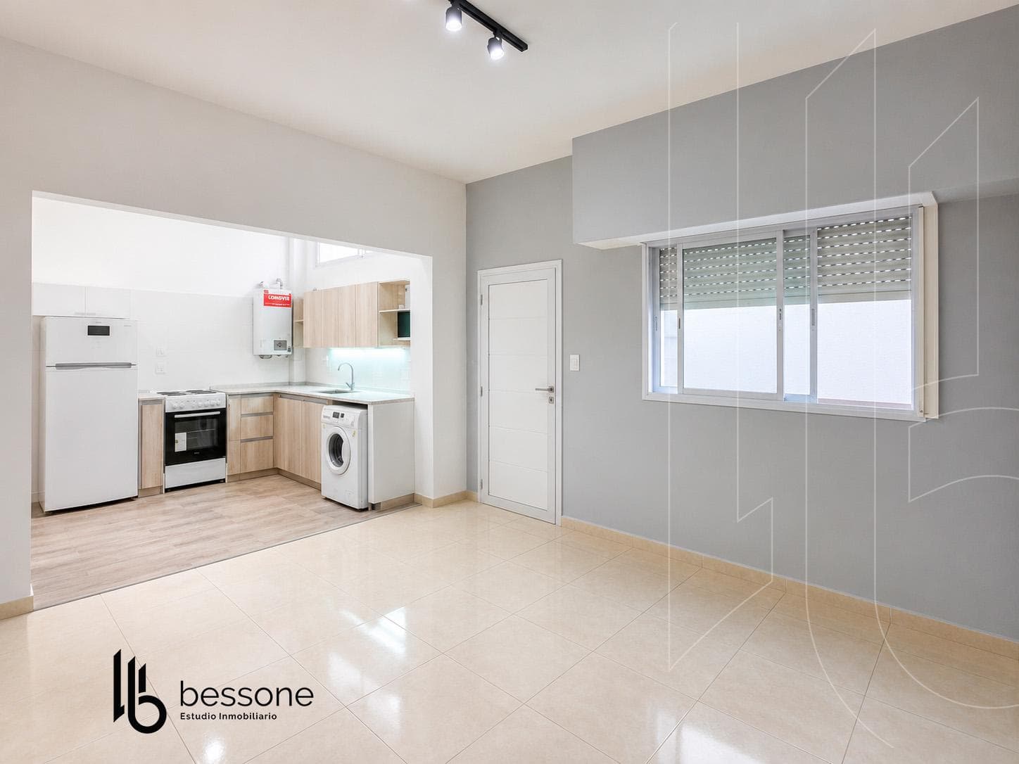 2-room renovated apartment in San José