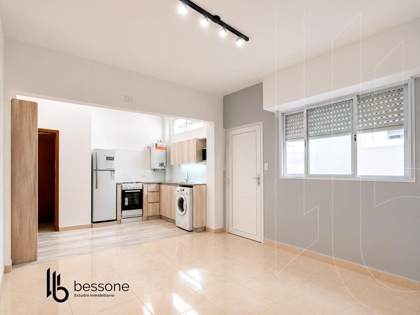 2-room renovated apartment in San José