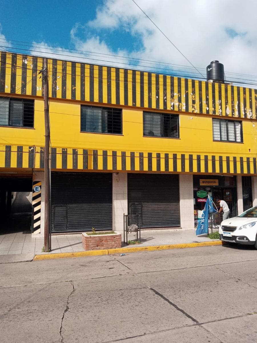 Parking garage on Bernardino Rivadavia Street