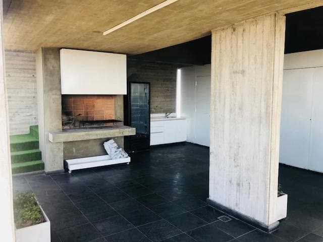 Apartment - Downtown