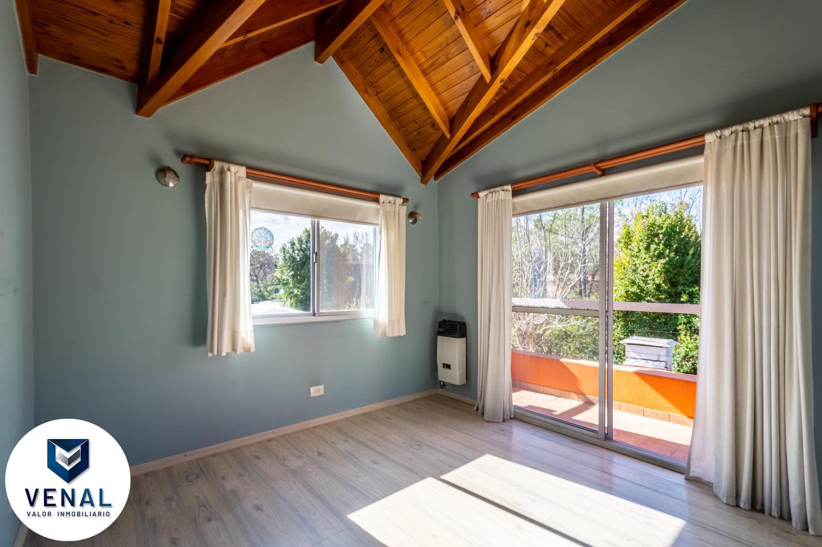 7-room house for sale in Fincas de Maschwitz, 5 bedrooms, 3 bathrooms, 1 half-bath