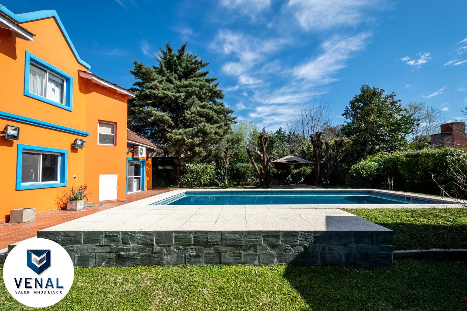 7-room house for sale in Fincas de Maschwitz, 5 bedrooms, 3 bathrooms, 1 half-bath