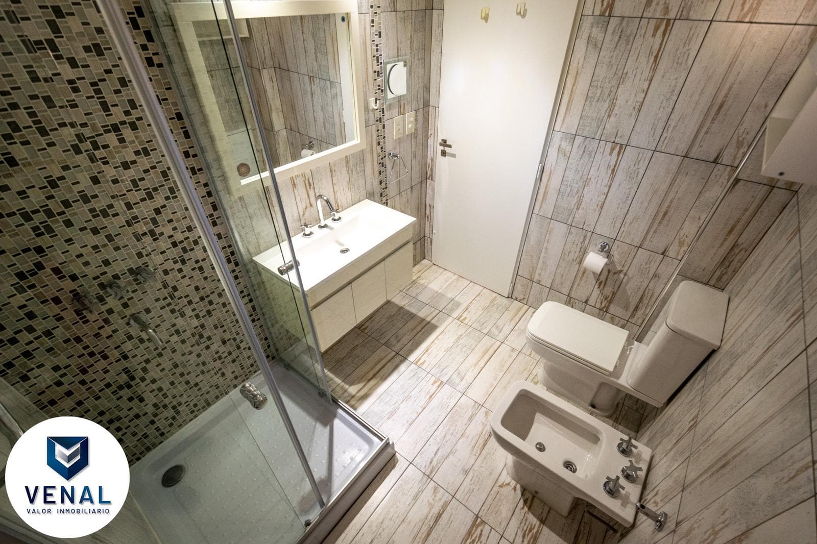 7-room house for sale in Fincas de Maschwitz, 5 bedrooms, 3 bathrooms, 1 half-bath