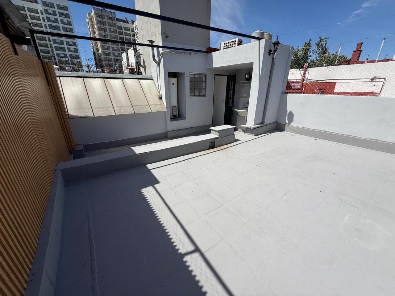 3-room apartment with a terrace and garage in Colegiales