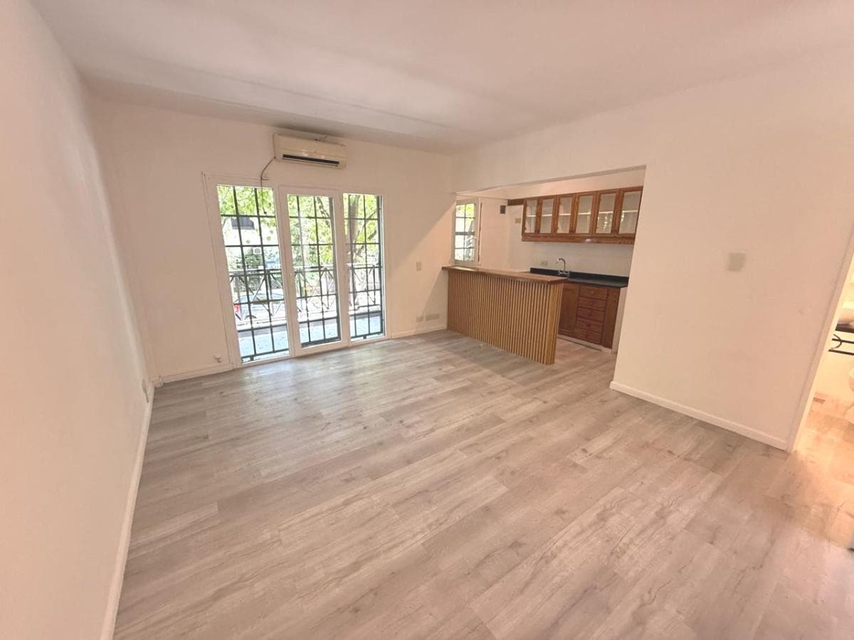 3-room apartment with a terrace and garage in Colegiales